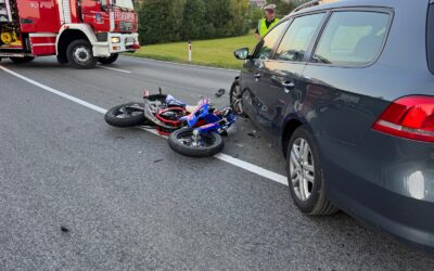 Schwerer Verkehrsunfall auf der L405