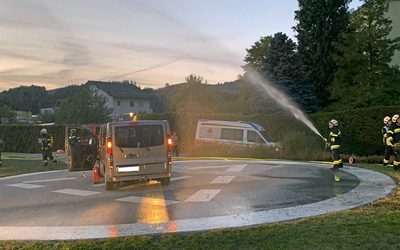 Übung beim Heliport des MKH Vorau